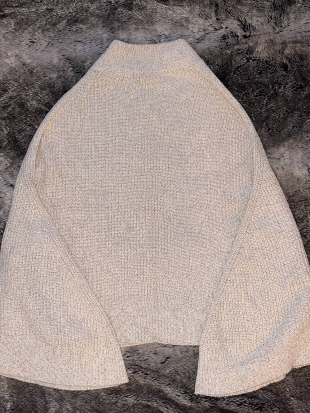 Like New Roots Poncho Size Small